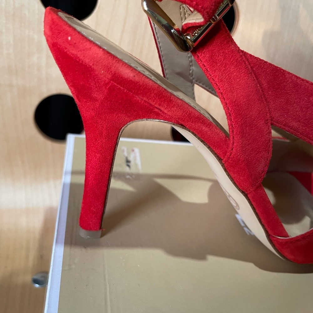 Michael Kors sandal - Picture 5 of 12